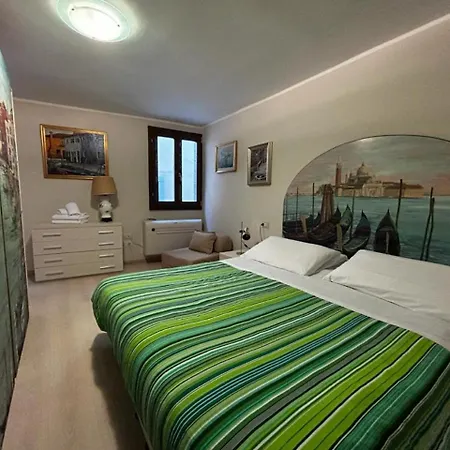 Grimaldi Apartments San Marco & Castello Venice Exterior photo
