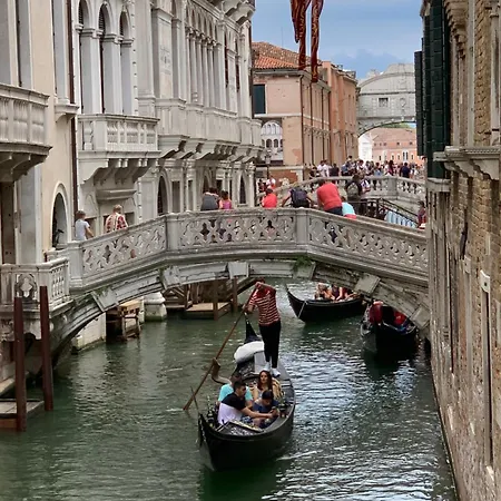 Grimaldi Apartments San Marco & Castello Venice Exterior photo